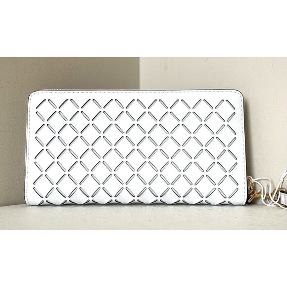 New Tory Burch Emerson Perforated Patent Leather Continental Wallet &Card Holder - Picture 5 of 6